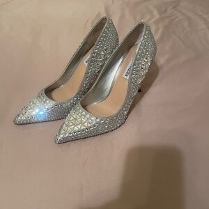 Steve Madden Silver Pyramid Studded Heels